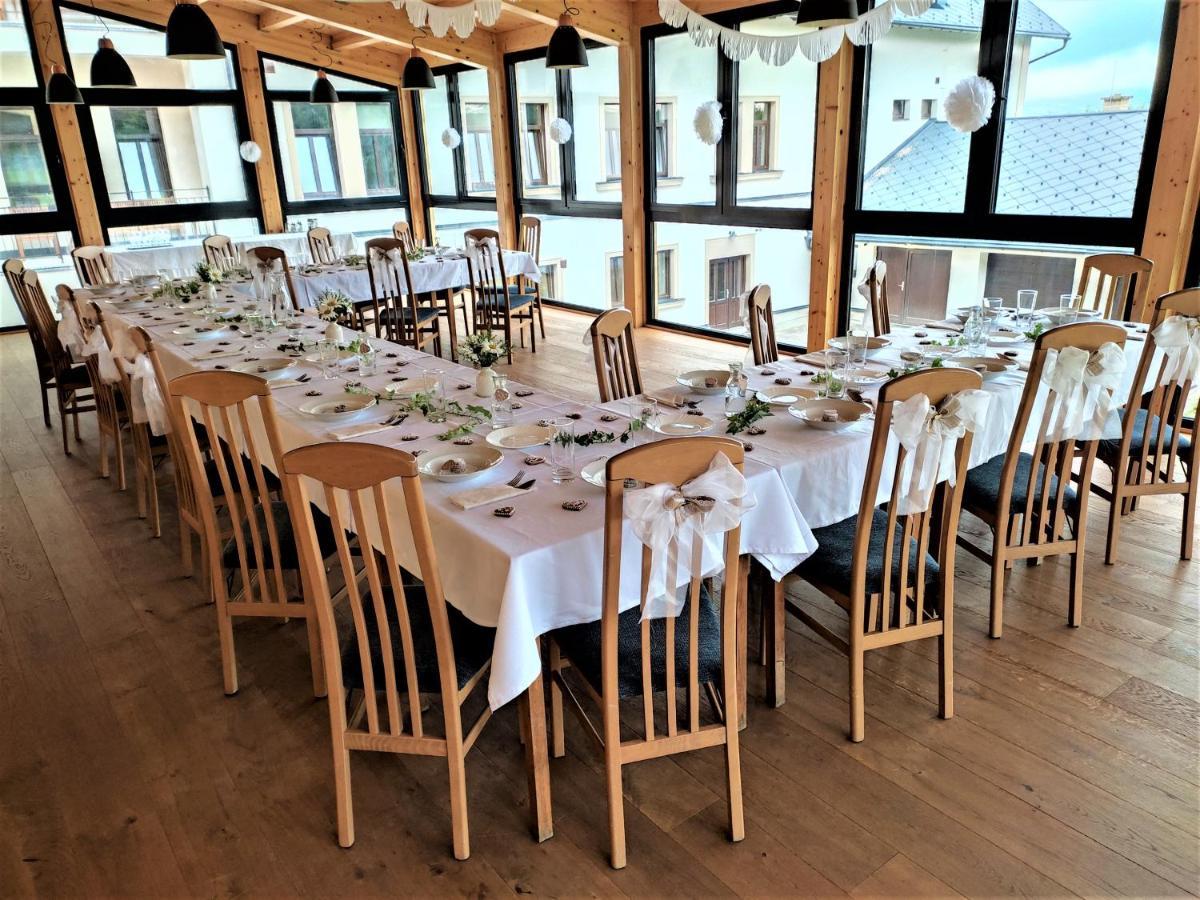 Králíky Hotel Poutni Dum מראה חיצוני תמונה