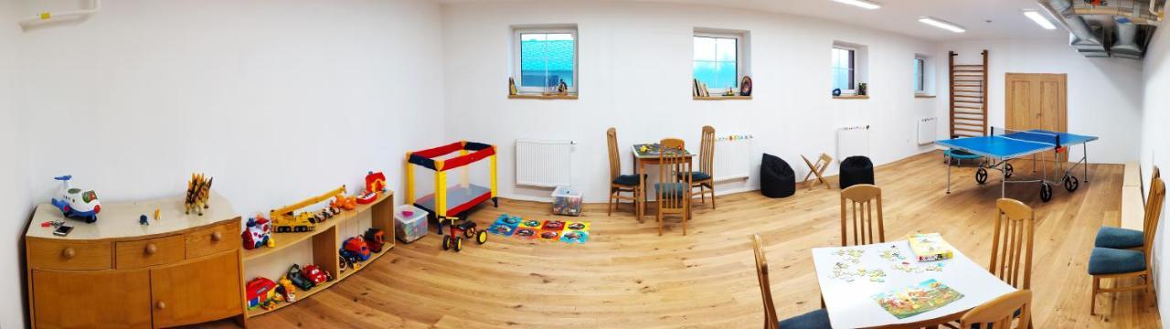 Králíky Hotel Poutni Dum מראה חיצוני תמונה