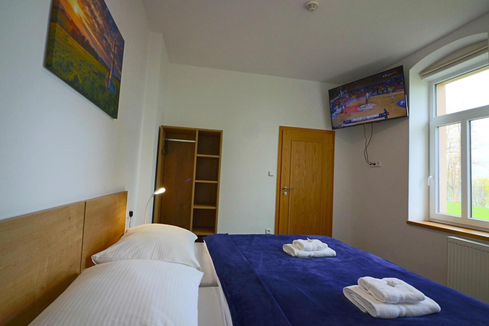 Králíky Hotel Poutni Dum מראה חיצוני תמונה